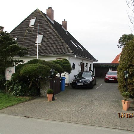 Haus Mit Lilie Und Rose Apartment Westerdeichstrich Exterior photo